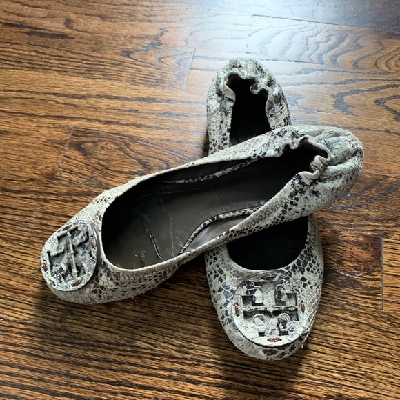 Tory Burch Shoes - Tory Burch Snakeskin-Embossed Leather Flats SZ 6.5